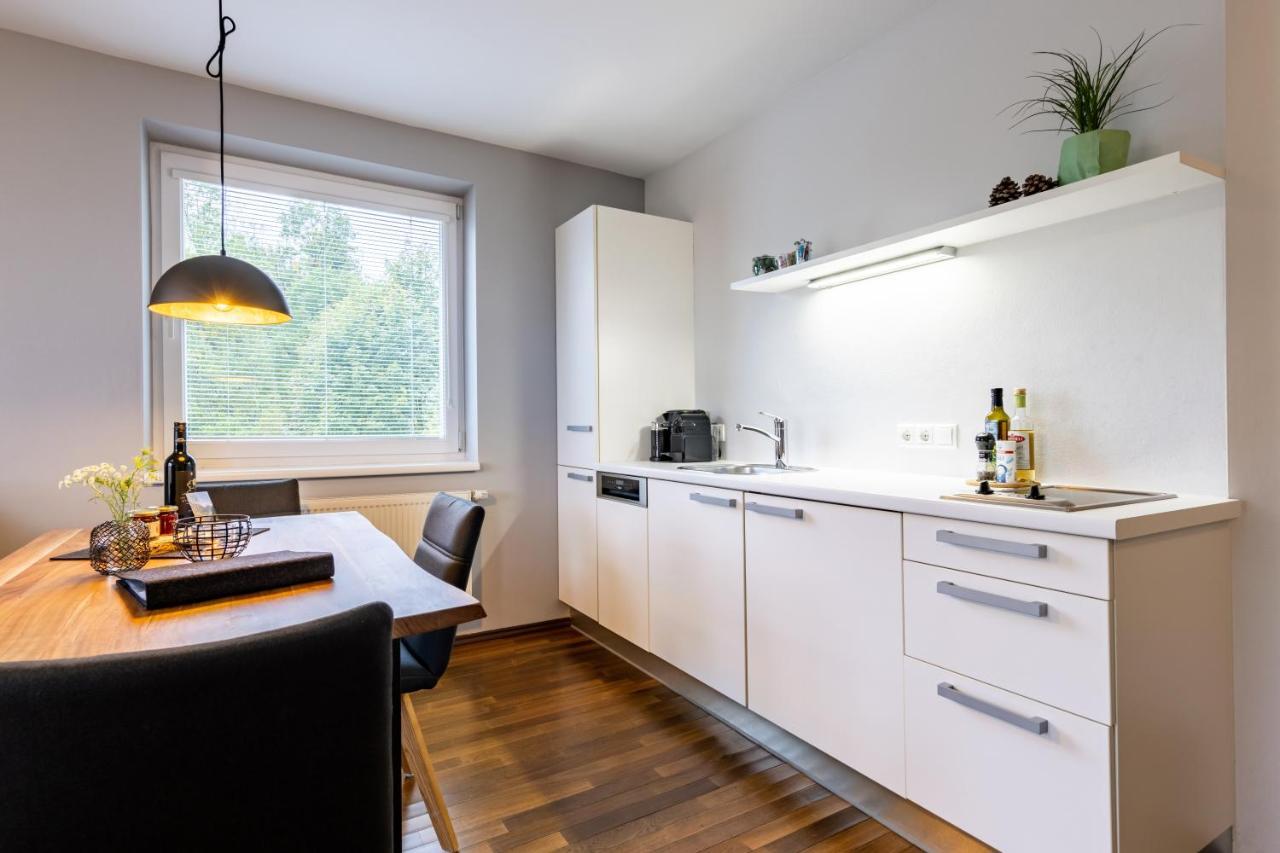 Der Sonnberg Alpinlodges - Apartments Mit Seeblick, Privater Sauna Und Self Check-In Zell am See Exterior photo