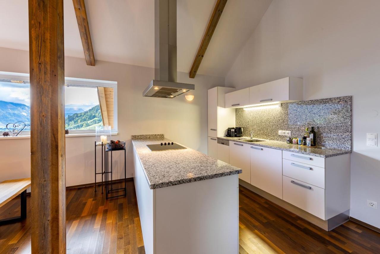 Der Sonnberg Alpinlodges - Apartments Mit Seeblick, Privater Sauna Und Self Check-In Zell am See Exterior photo