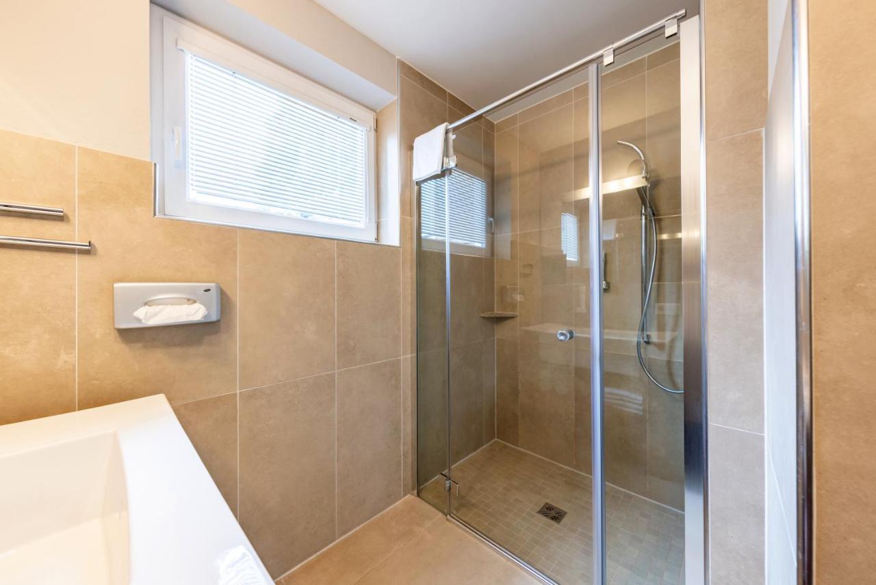 Der Sonnberg Alpinlodges - Apartments Mit Seeblick, Privater Sauna Und Self Check-In Zell am See Exterior photo