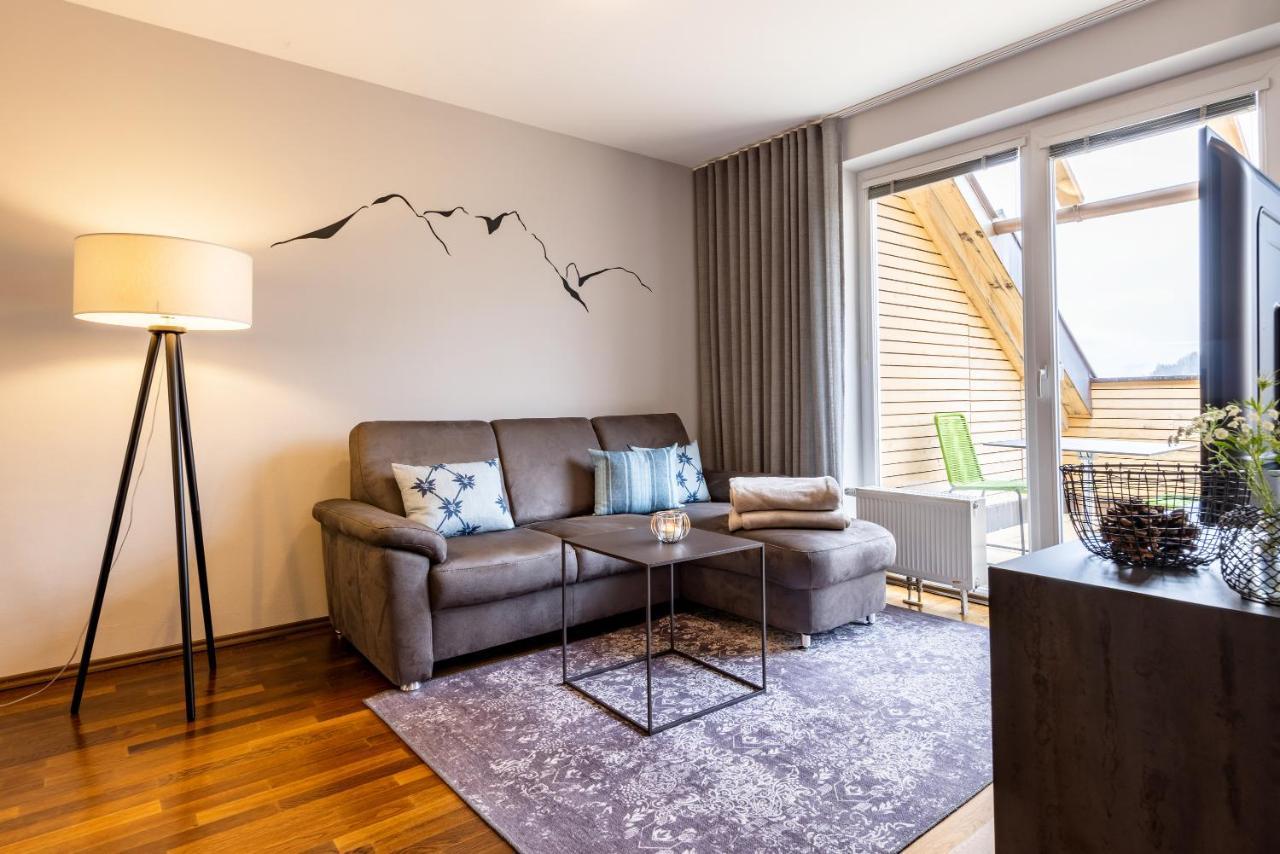 Der Sonnberg Alpinlodges - Apartments Mit Seeblick, Privater Sauna Und Self Check-In Zell am See Exterior photo