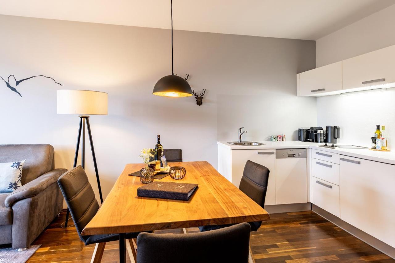 Der Sonnberg Alpinlodges - Apartments Mit Seeblick, Privater Sauna Und Self Check-In Zell am See Exterior photo